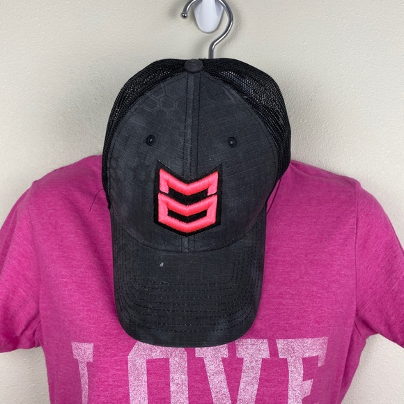 MTN OPS Tee and Snap Back Hat Bundle - Size Medium - Picture 2 of 9